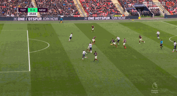  特里皮尔角球直接破门，纽卡边卫化身带刀后卫惊艳全场  